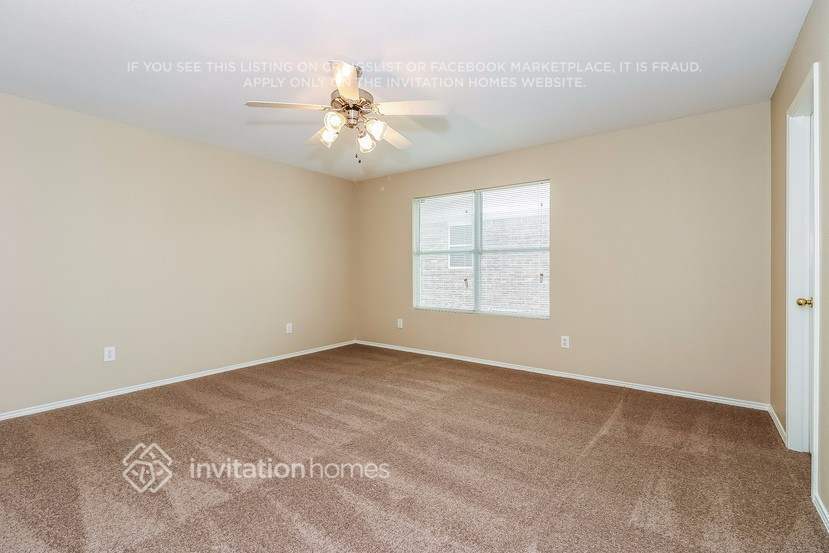 Building Photo - 8139 Mossberg Dr