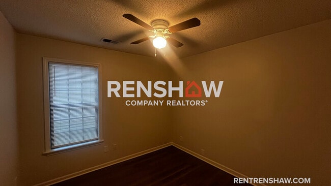 Building Photo - 4736 Mallard Ridge Dr