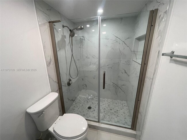 Building Photo - 8290 Lake Dr