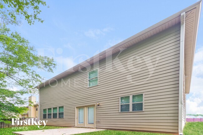 Building Photo - 356 Madison Grace Ave