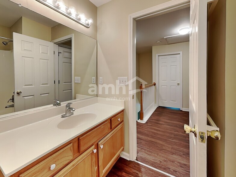 Building Photo - 110 Harper Ridge Ct