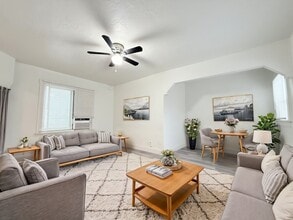 Building Photo - 614 E 600 S