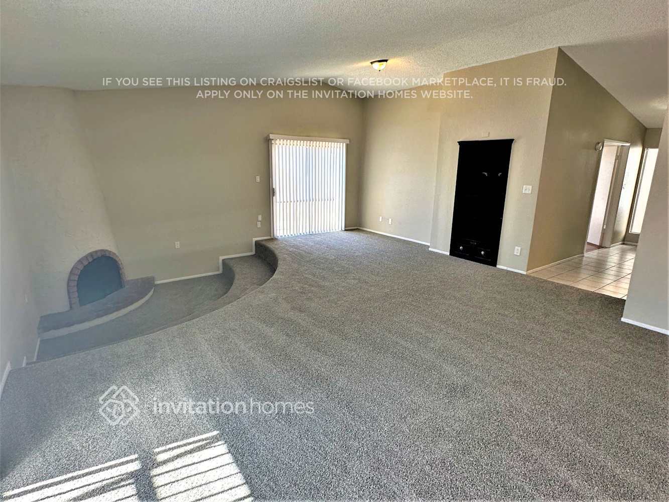 Building Photo - 9617 N 52nd Dr