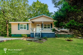Building Photo - Bright 3-Bedrooms Morris Home
