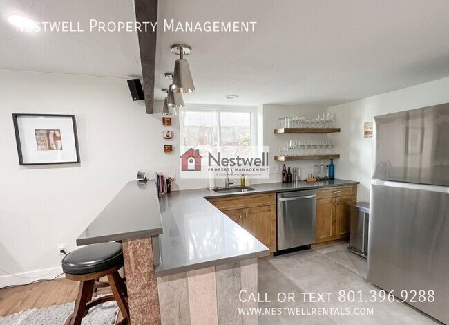 Building Photo - 1497 E Federal Heights Dr