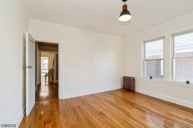 Building Photo - 41 Poe Ave