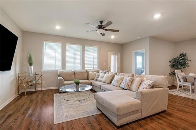 Building Photo - 4356 Marais River Dr