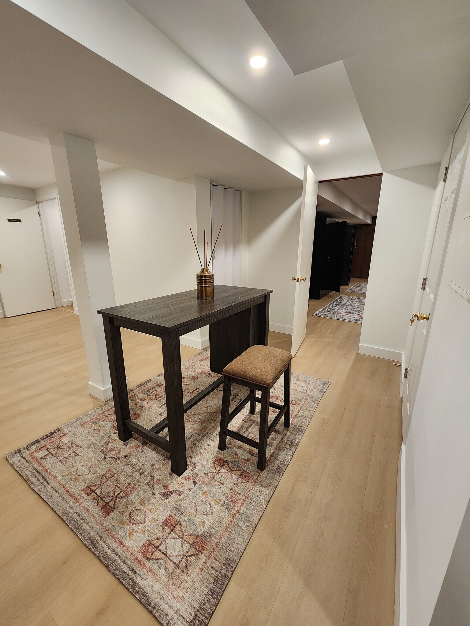 Building Photo - 18009 Ednor View Ter