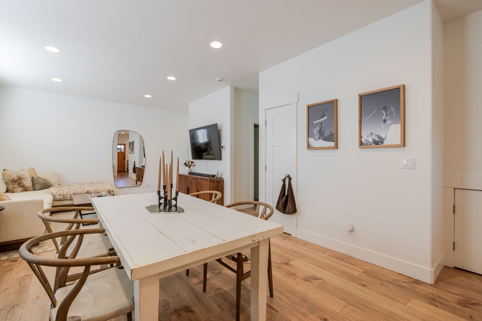 Building Photo - 63121 de Haviland Ct