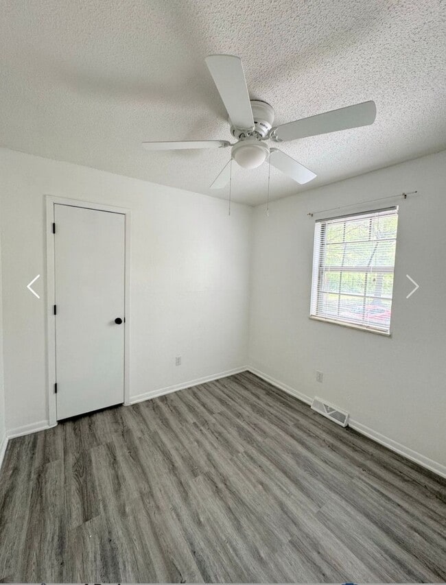 Building Photo - Cozy 2 bedroom, 1 bath in Independence!
