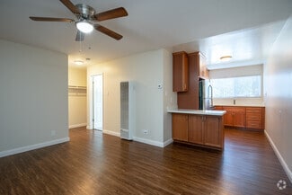 Interior Photo - Parklane Apartments
