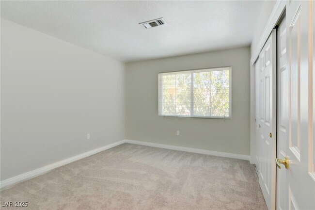 Building Photo - 9053 Marble Dr