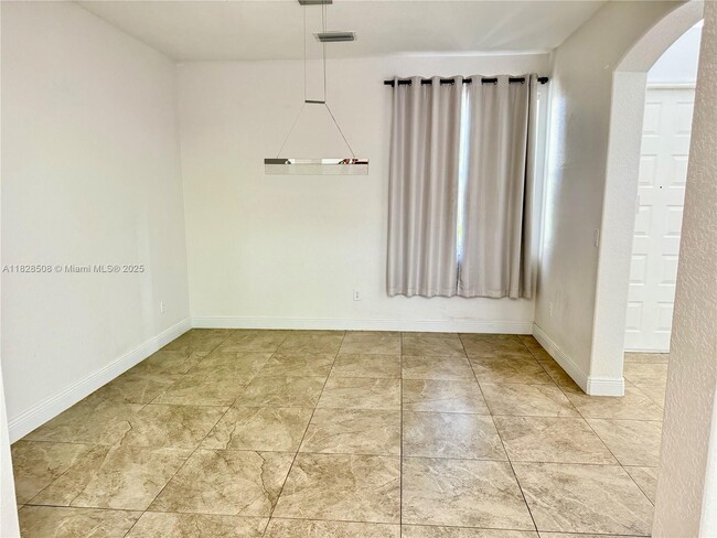 Building Photo - 9457 NW 47th Terrace