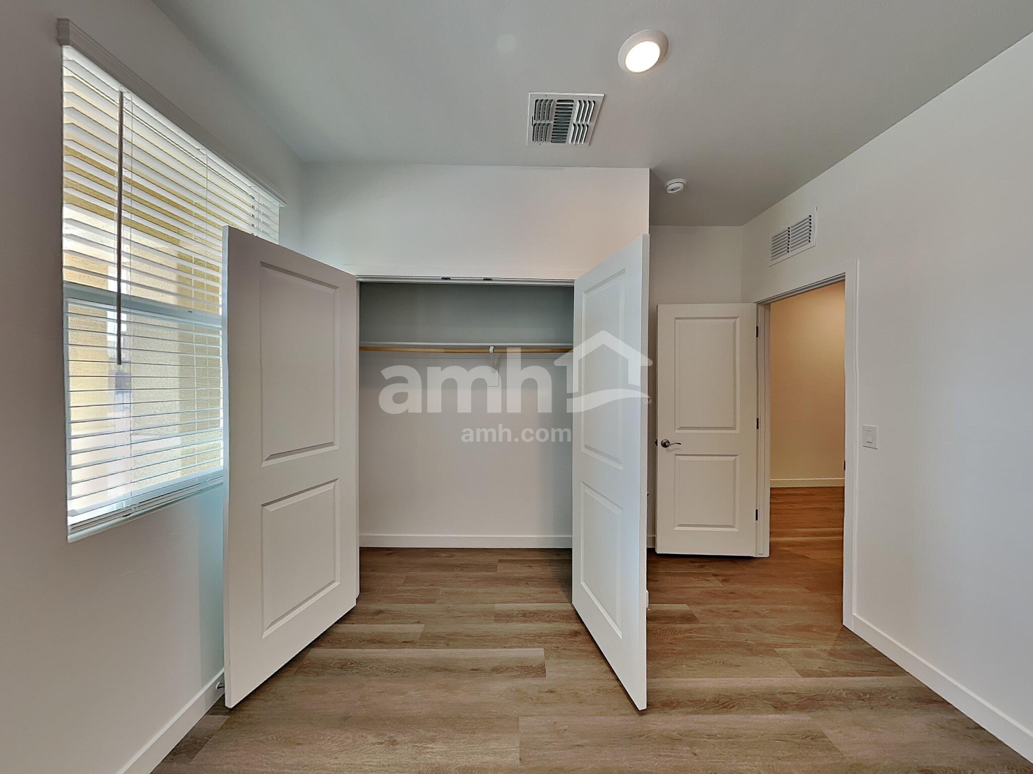 Building Photo - 13085 N Serenity Vly Dr