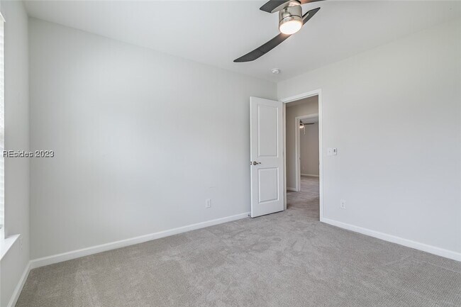 Building Photo - 1068 S Innovation Dr