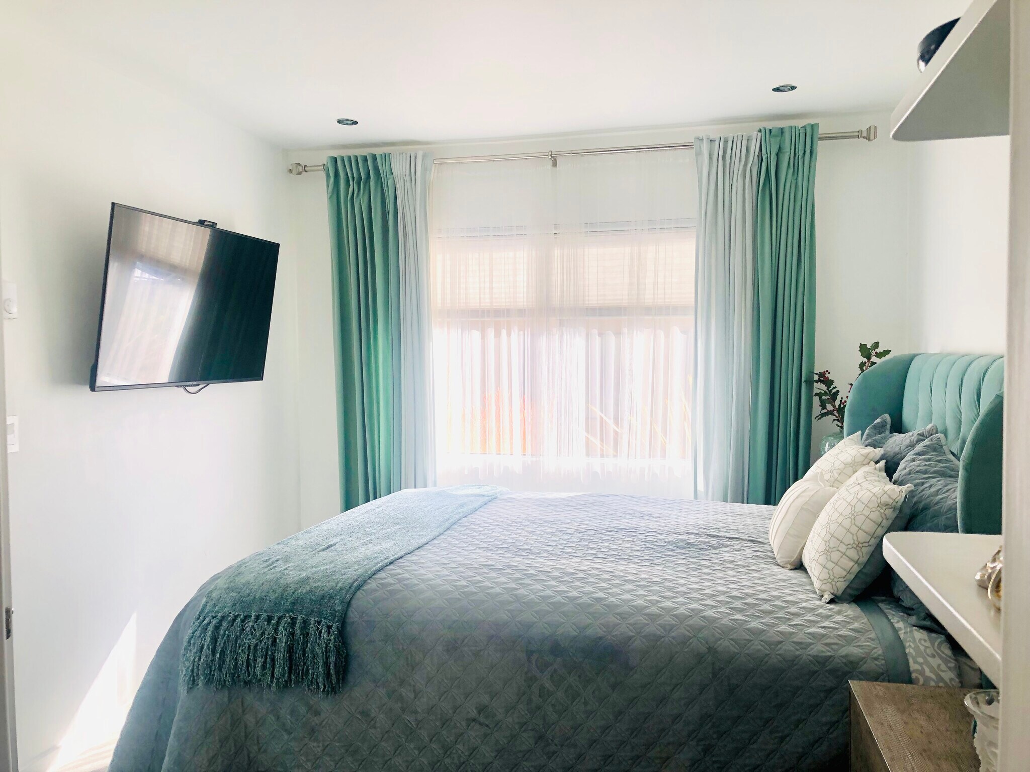 smaller bedroom - 7949 Caminito Dia