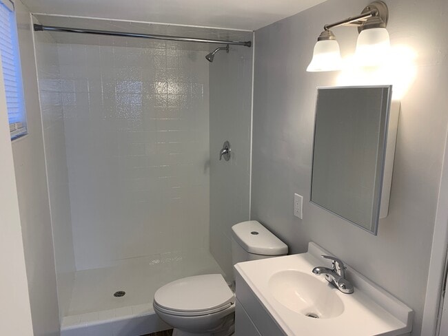 Building Photo - 1766 W 6020 S