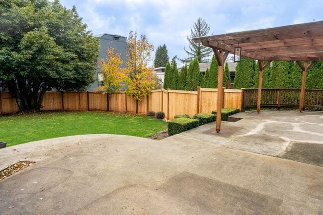 Building Photo - 4Bd/2.5Ba Seattle House