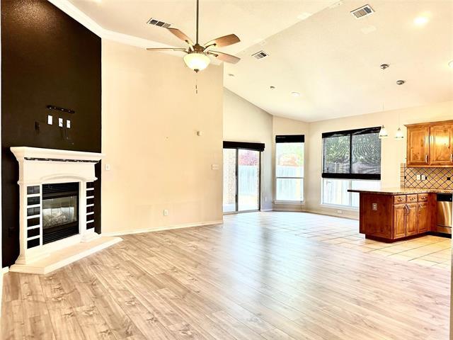 Building Photo - 516 Flora Vista Ct