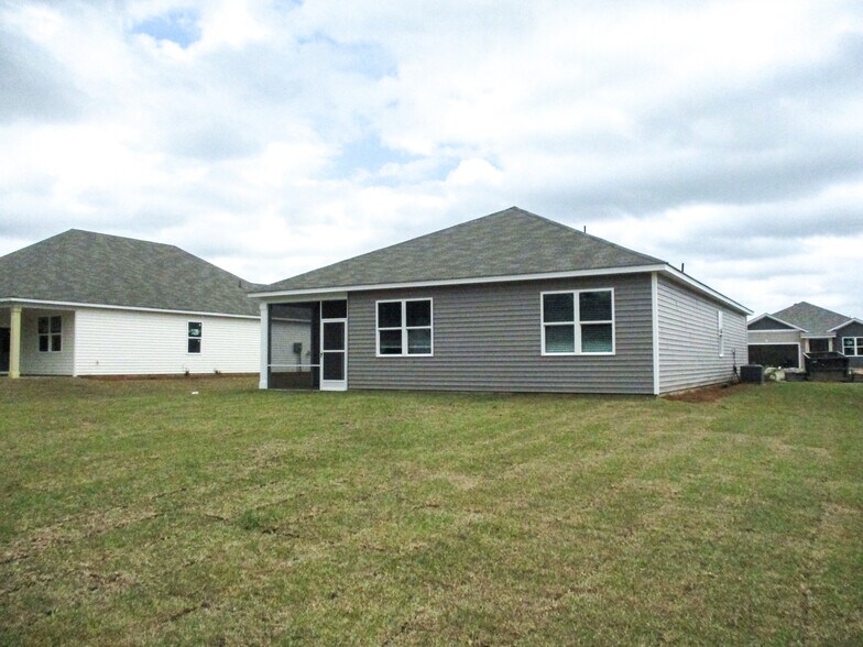 Building Photo - 1443 Porchfield Dr