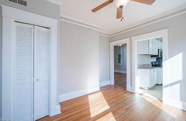 Building Photo - 214 Lucile Ave