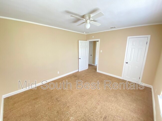 Building Photo - 1410 Alta Vista Dr (Frayser)