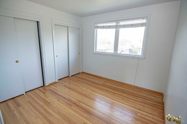 Building Photo - 3041 Pruneridge Ave