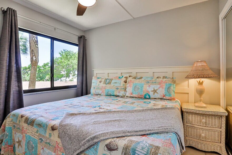Building Photo - 1500 Midnight Cove II Pl