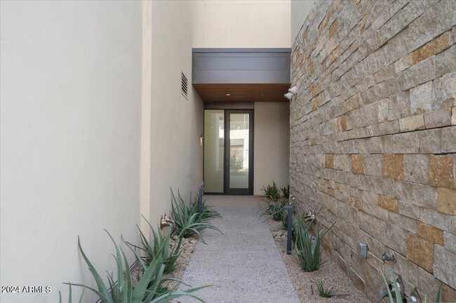 Building Photo - 6311 E Phoenician Blvd