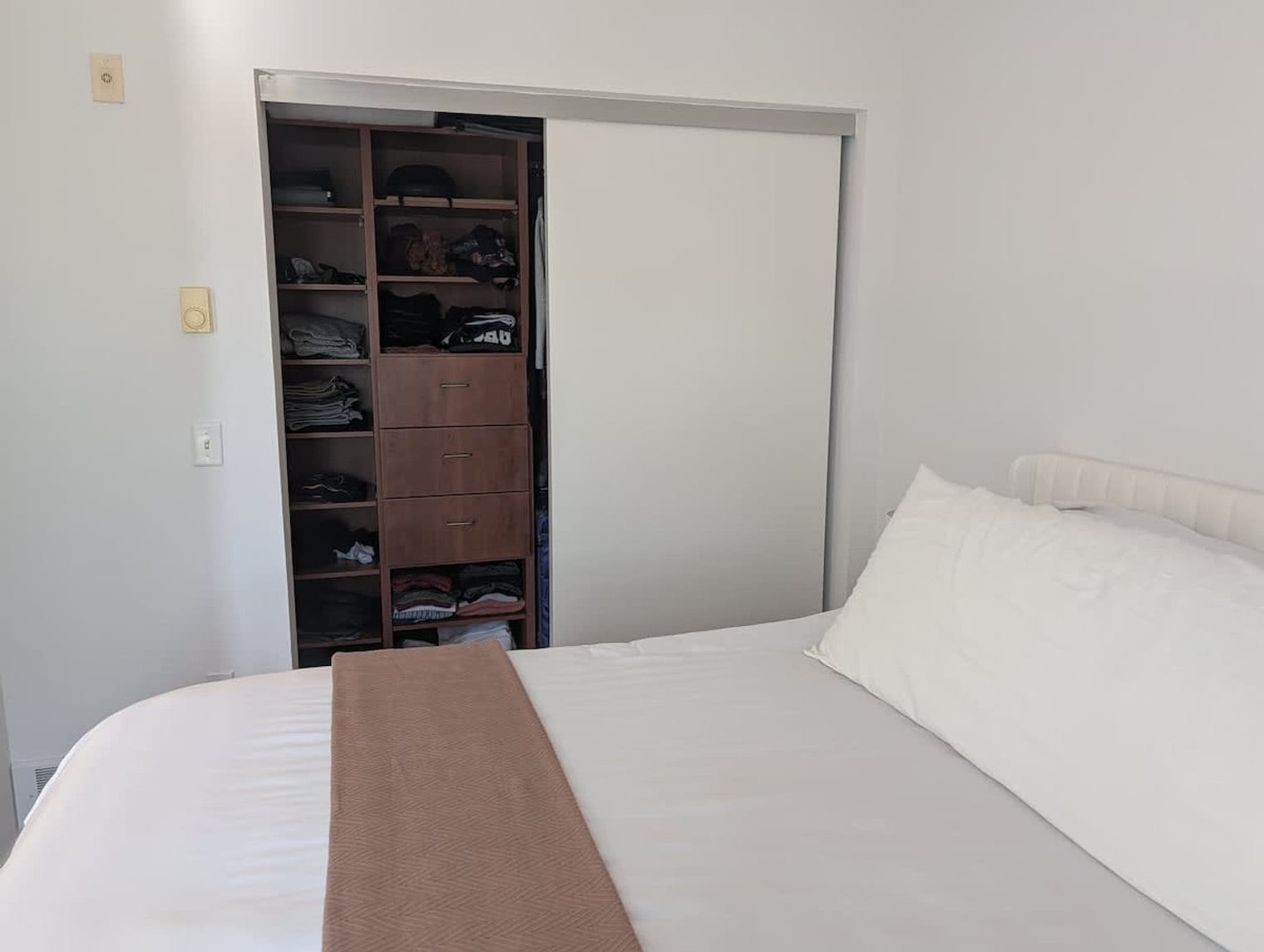 Building Photo - 355 Berry St