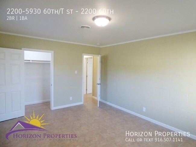 Building Photo - 2 Bed 1 Bath 1,256 sqft Tahoe Park Home