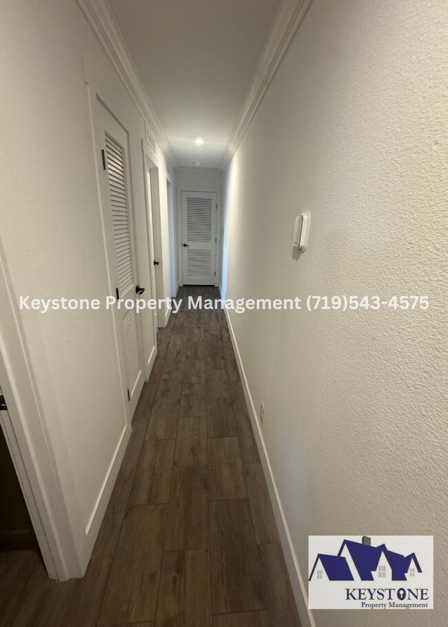 Building Photo - 632/634 Edna Lane