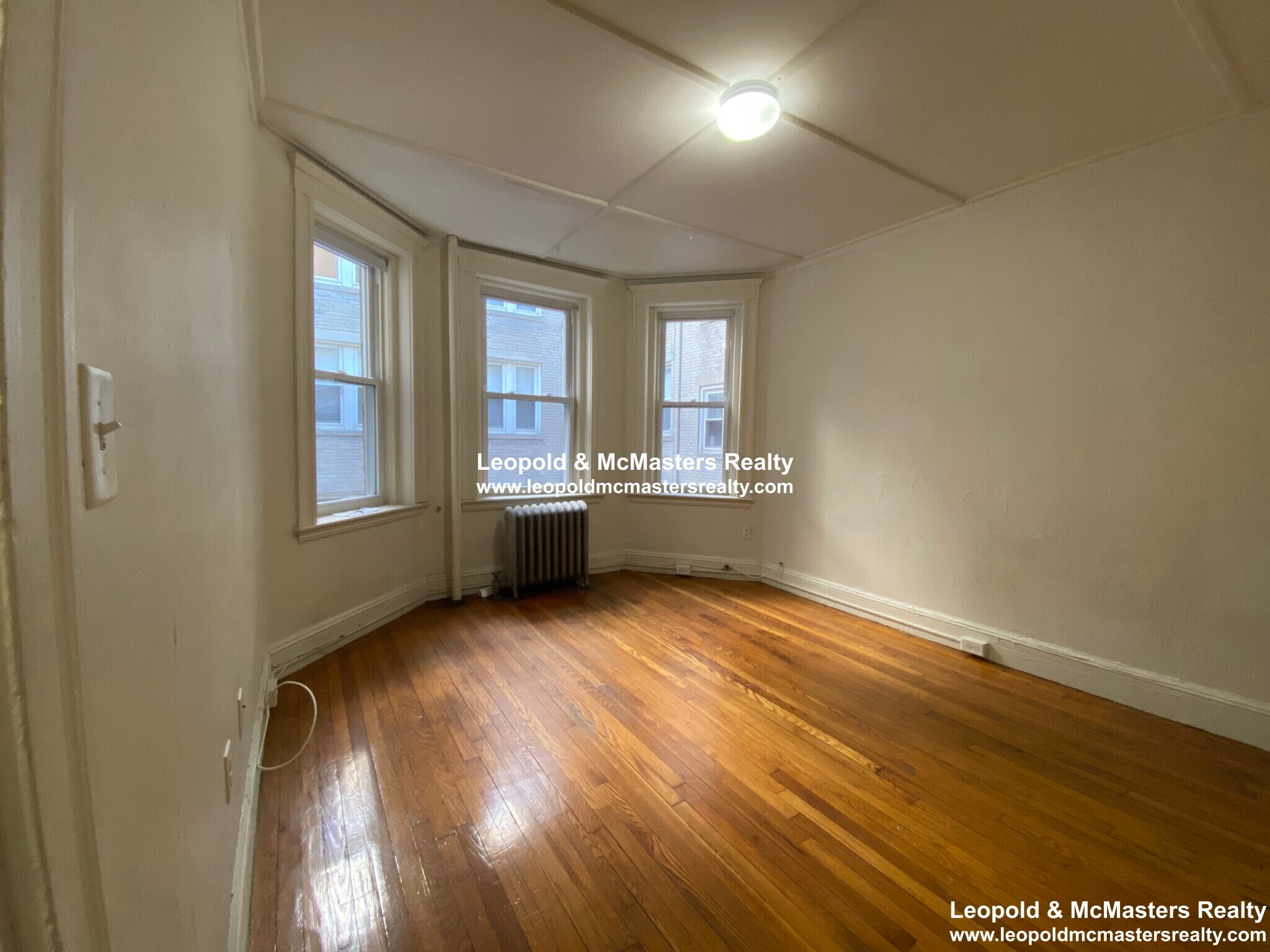Building Photo - 1198 Boylston St