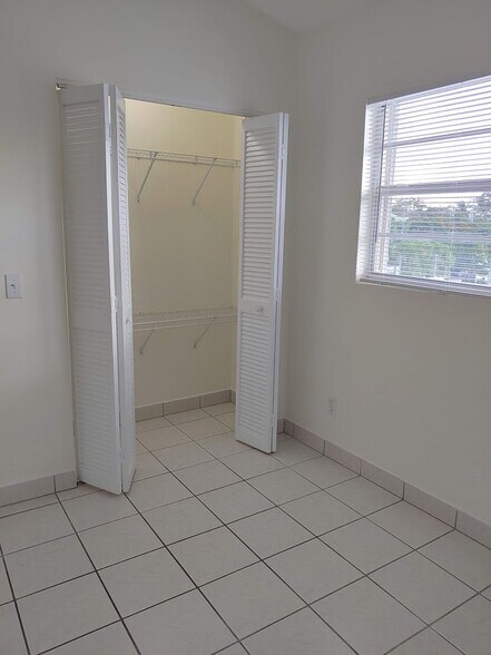 Building Photo - 1504 Flagler Ave