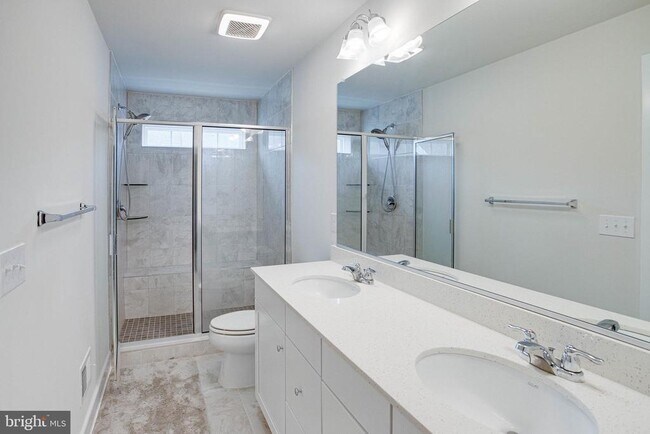 Building Photo - 1576 Meadowlark Glen Rd