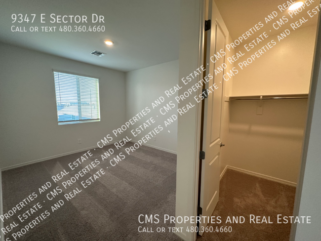 Building Photo - 9347 E Sector Dr