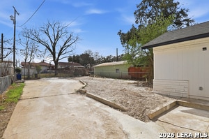 Building Photo - 1230 Hammond Ave