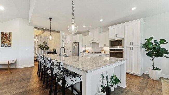 Building Photo - 4103 SW Wheatgrass Blvd
