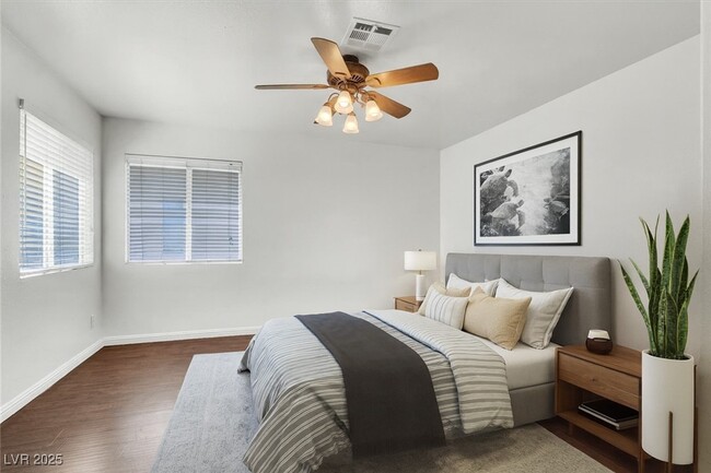 Building Photo - 8217 Beekman St