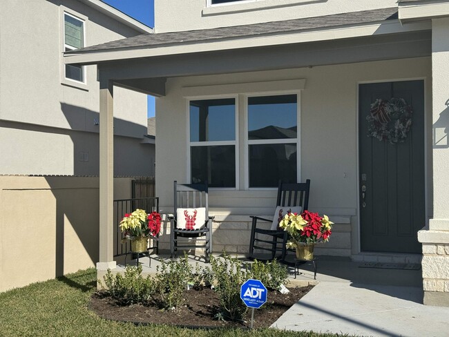 Building Photo - 1603 Ocaso Dr