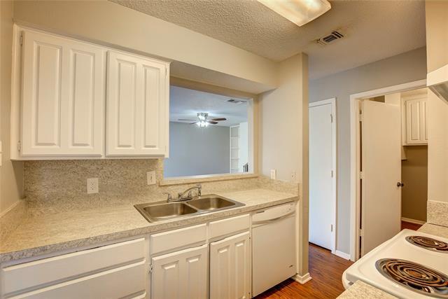 Building Photo - 803 Treadwell Ct