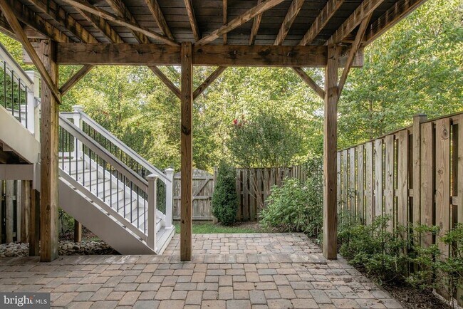 Building Photo - 7739 Milton Cir