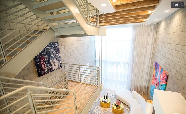 Building Photo - 3450 Cahuenga Blvd