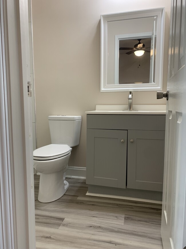 Building Photo - 1020 Concord Ave