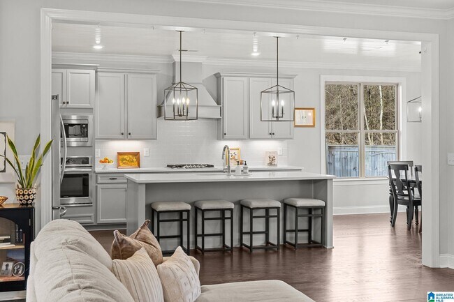Building Photo - 4343 Cahaba Bend