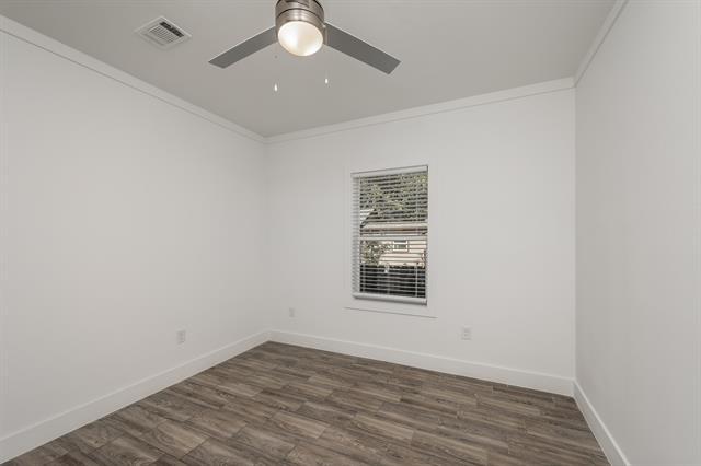 Building Photo - 3733 Vineyard Dr