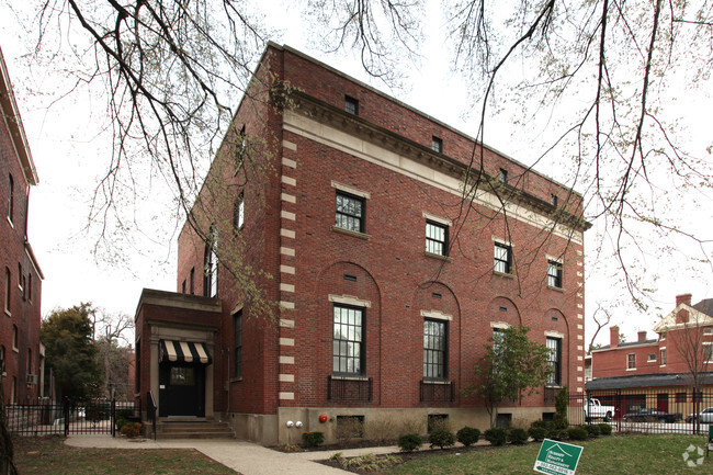 Building Photo - The Magnolia