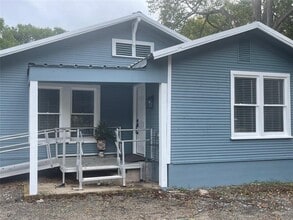 Building Photo - 126 Smith Ln