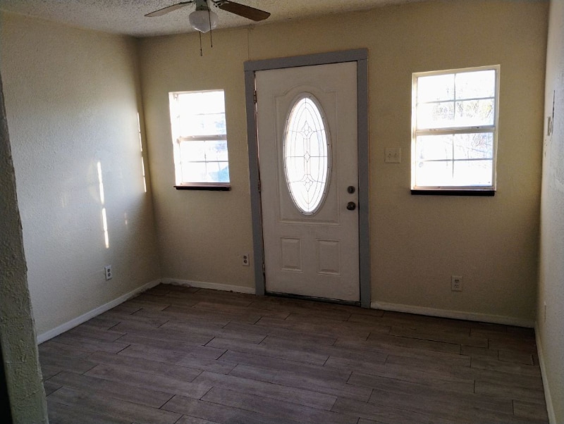 Building Photo - 1311 Sanco St