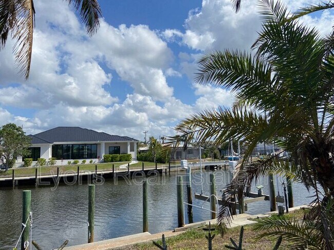 Building Photo - 174 Gulfview Rd